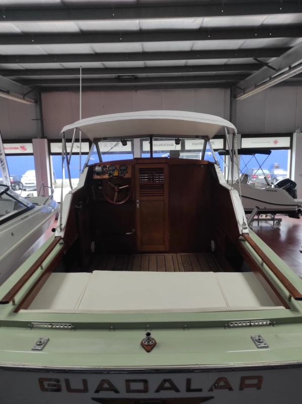 Coronet 24 Cabin 1971