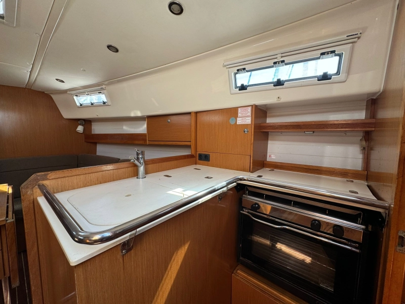 Bavaria 32 Cruiser 2011