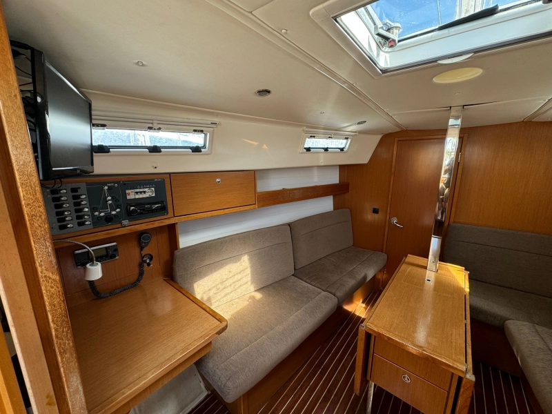 Bavaria 32 Cruiser 2011