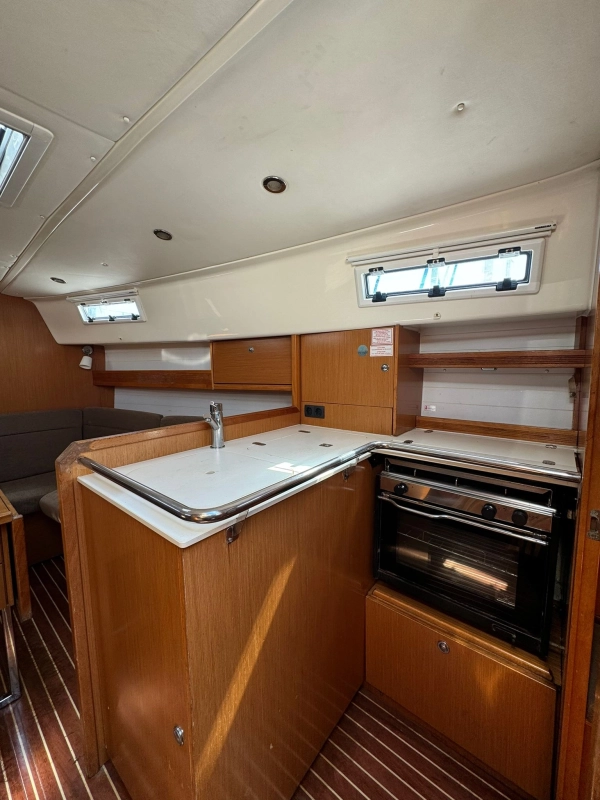 Bavaria 32 Cruiser 2011