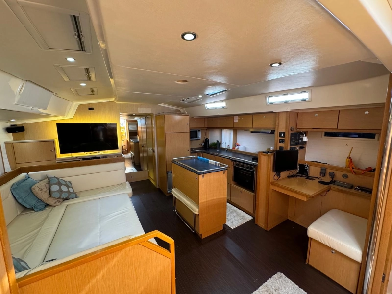 Bavaria 55 Cruiser 2011