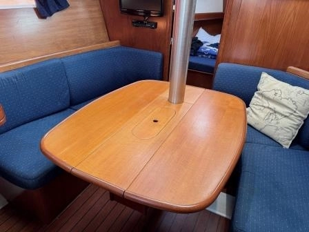 Beneteau Oceanis 373 2004