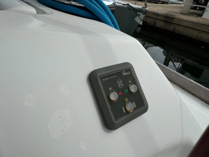 Beneteau Oceanis 43 2009