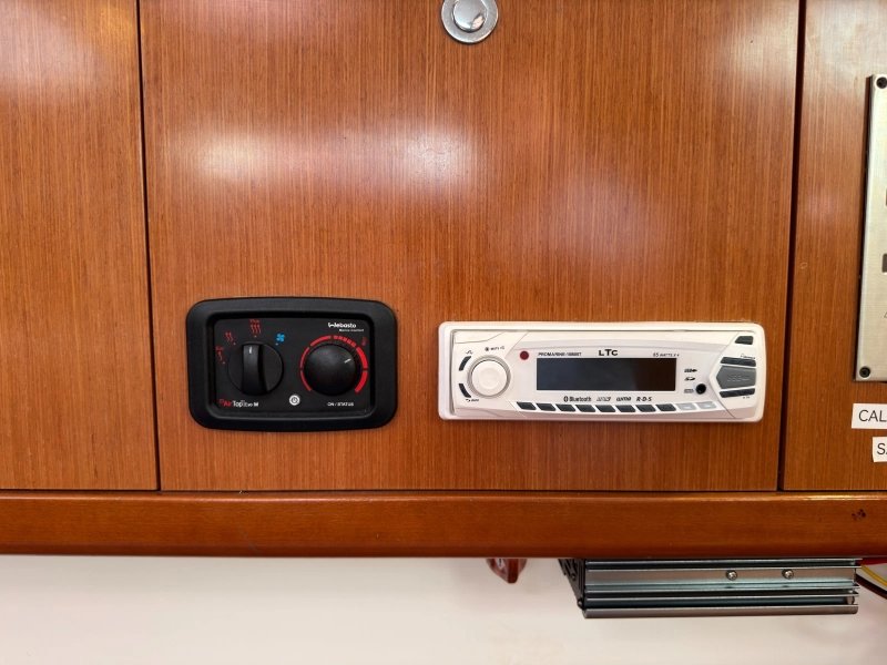 Beneteau Oceanis 43 2009