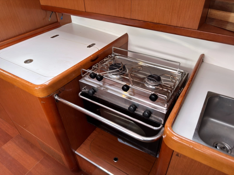 Beneteau Oceanis 43 2009