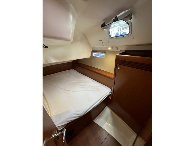 Beneteau Oceanis 43 2009
