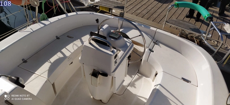 Hunter Legend 290 2000