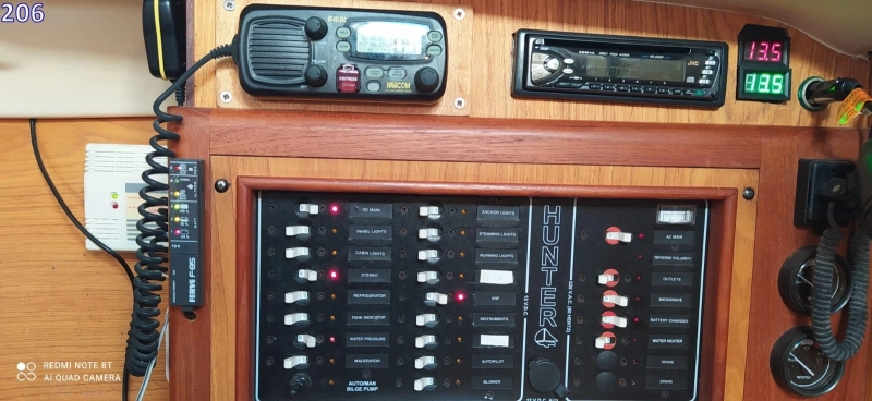 Hunter Legend 290 2000