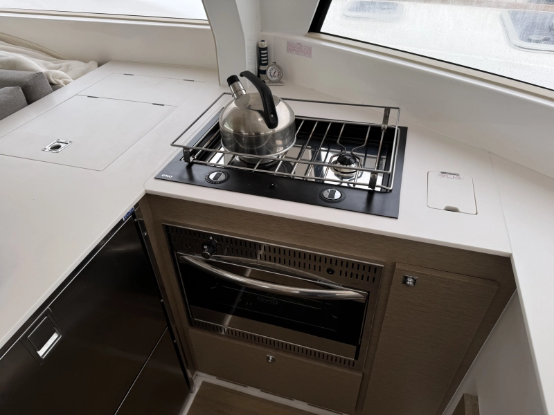  Otros Trimaran Neel 47 2020