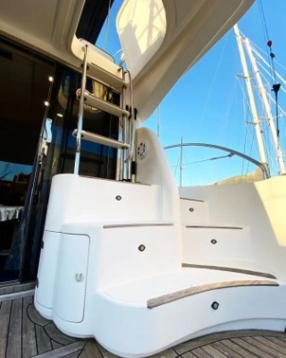 Foto del barco Astondoa 39 2003