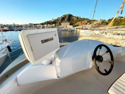 Foto del barco Astondoa 39 2003