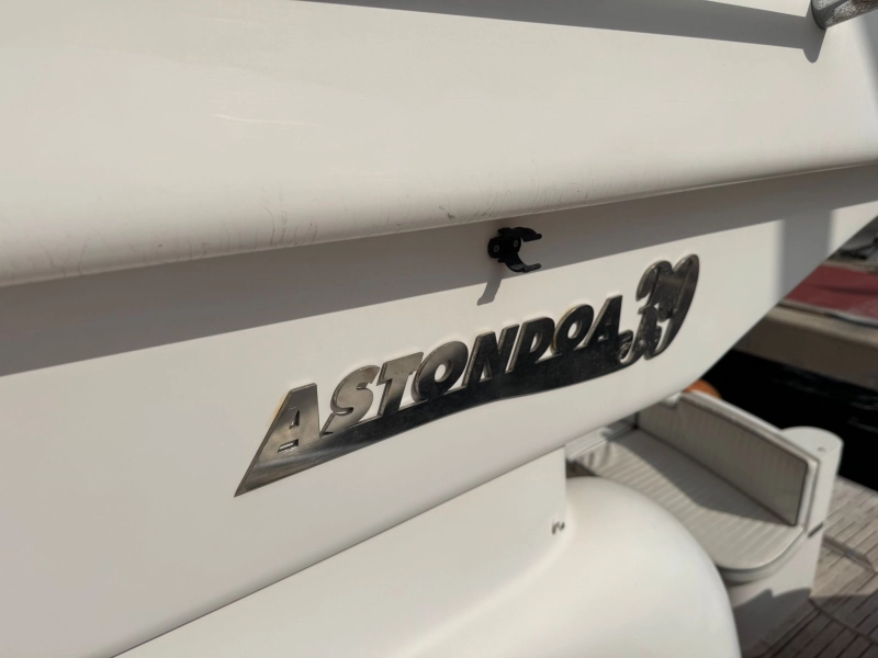 Astondoa 39 GL 2000