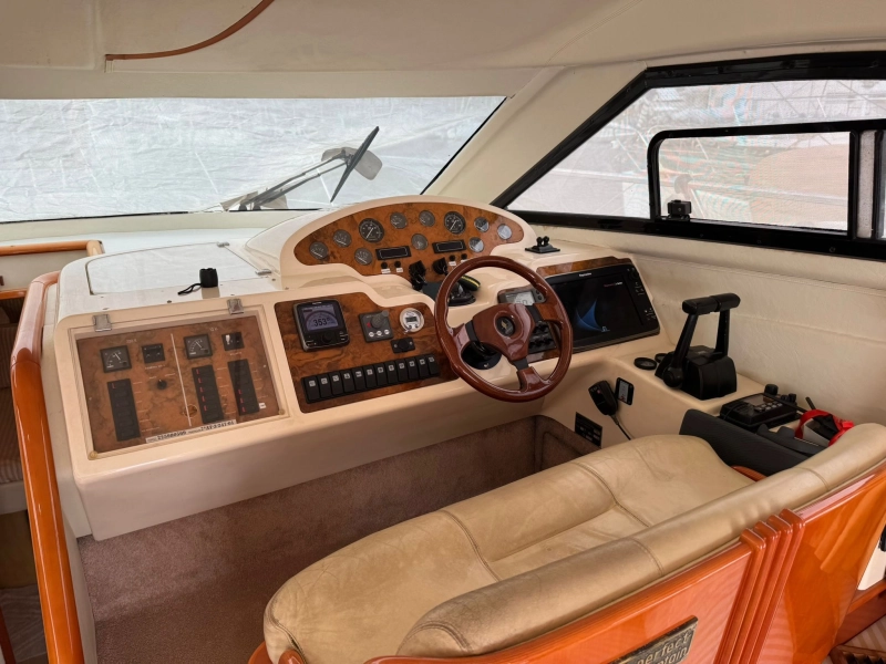 Astondoa 39 GL 2000