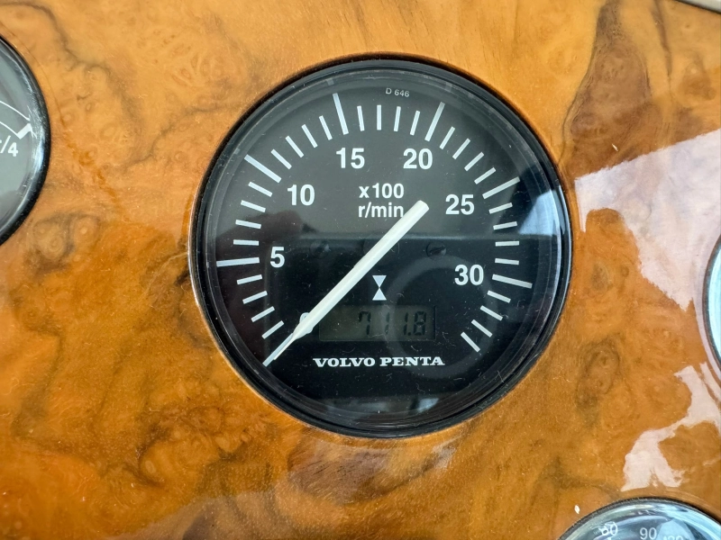 Astondoa 39 GL 2000