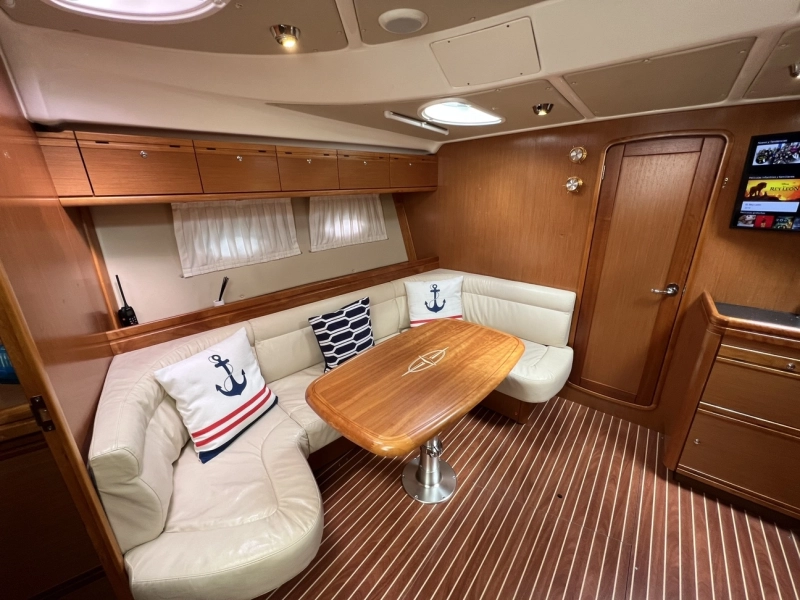 Bavaria 37 HT 2009