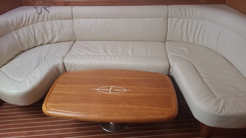 Bavaria 37 HT 2009