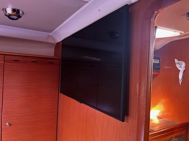 Bavaria 37 HT 2009