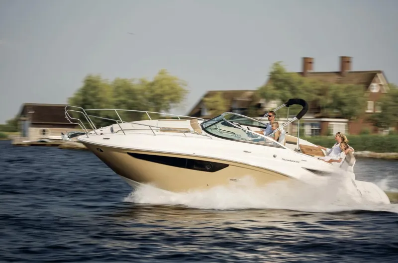 Sea Ray Sundancer 265 2015
