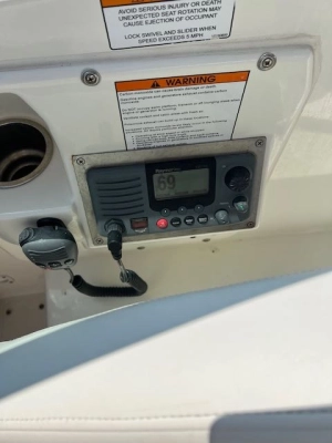 Foto del barco Cruisers Yachts 300 Express 2006