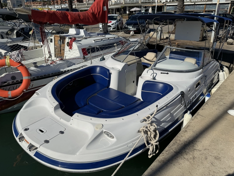 Four Winns Funship 224 2008