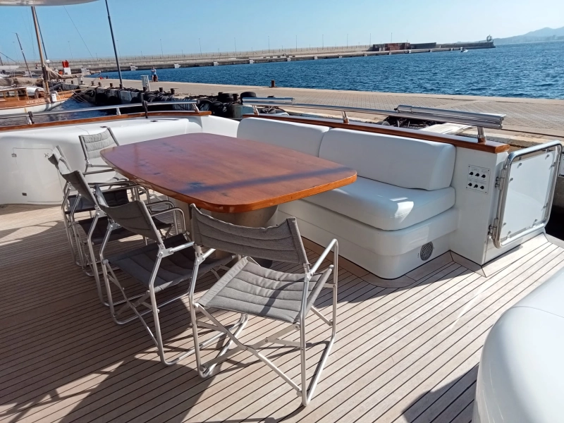  Otros Maiora 31 2000
