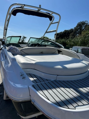 Foto del barco Monterey 208 SI 2004