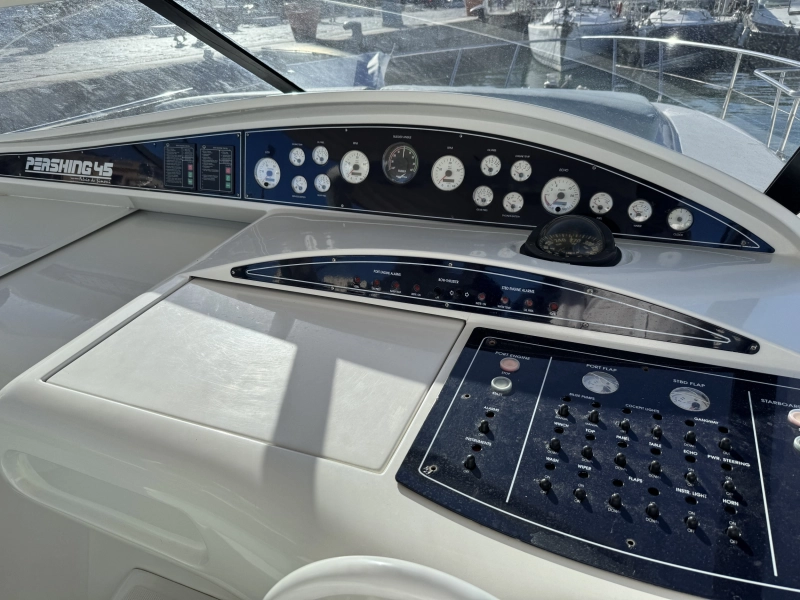 Pershing 45 1989