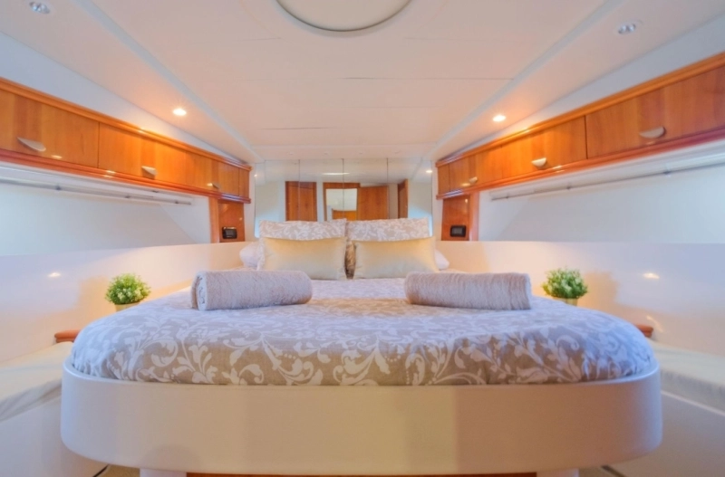 Pershing 45 1989