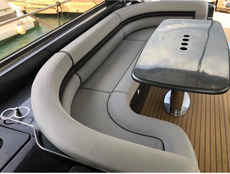 Princess Yachts V65 2004