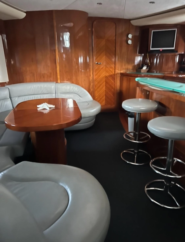Princess Yachts V65 2004