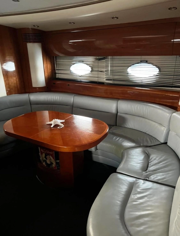 Princess Yachts V65 2004