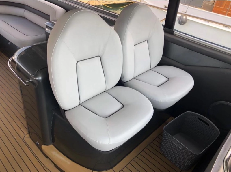 Princess Yachts V65 2004