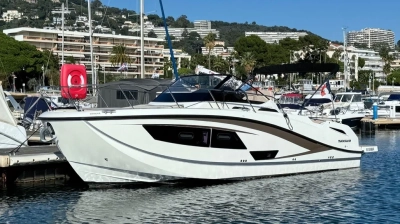Foto del barco Quicksilver 875 Sundeck 2024