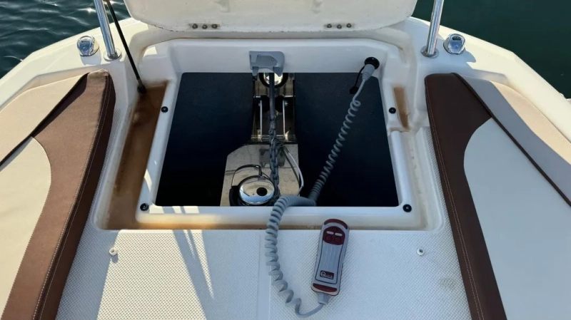 Quicksilver 875 Sundeck 2024