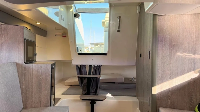 Quicksilver 875 Sundeck 2024