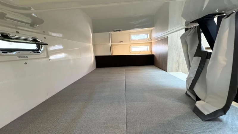 Quicksilver 875 Sundeck 2024