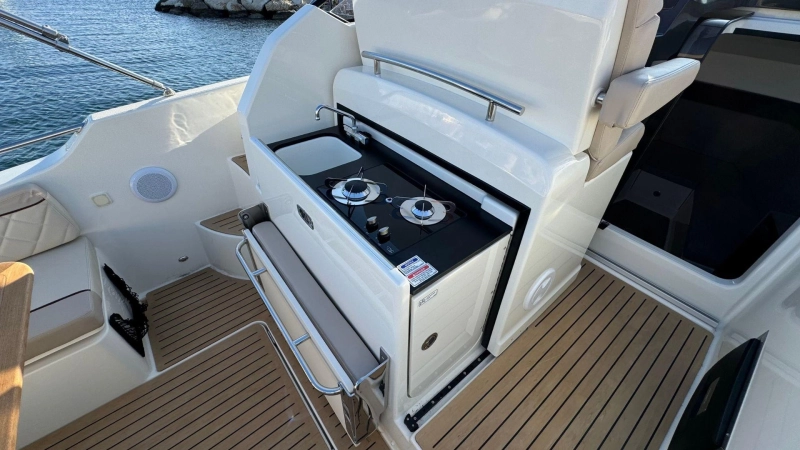 Quicksilver 875 Sundeck 2024