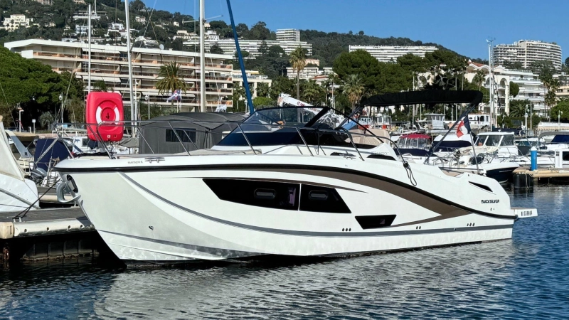 Quicksilver 875 Sundeck 2024