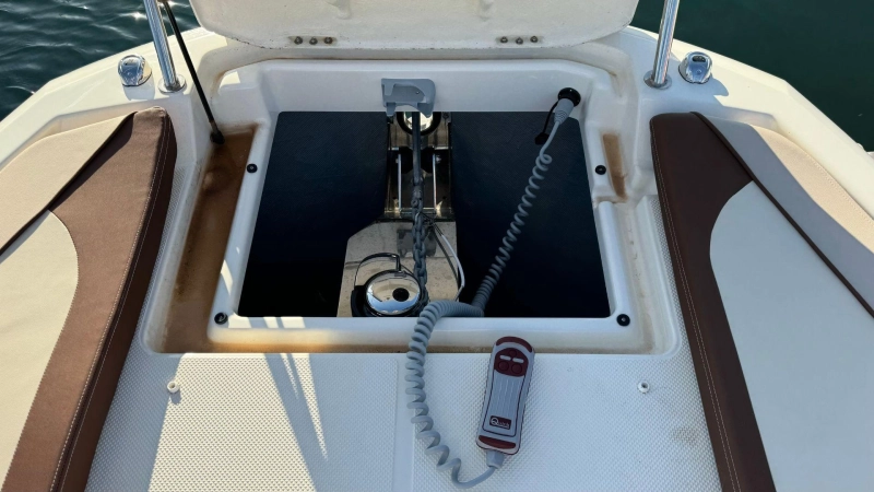 Quicksilver 875 Sundeck 2024