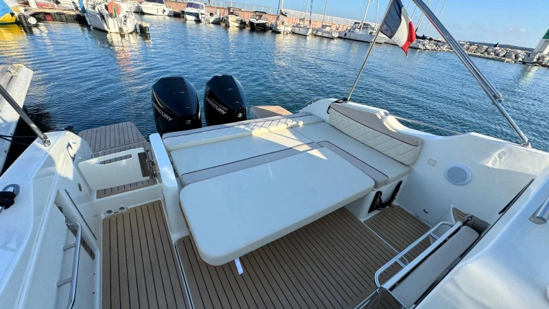 Quicksilver 875 Sundeck 2024