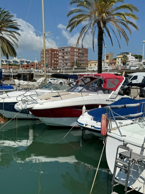 Rio Yachts 750 Cruiser 2008