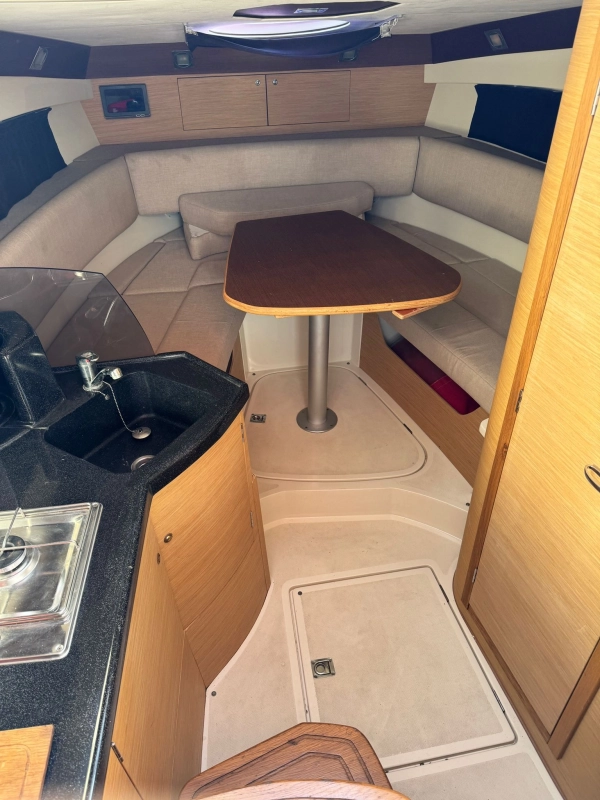 Rio Yachts 750 Cruiser 2008