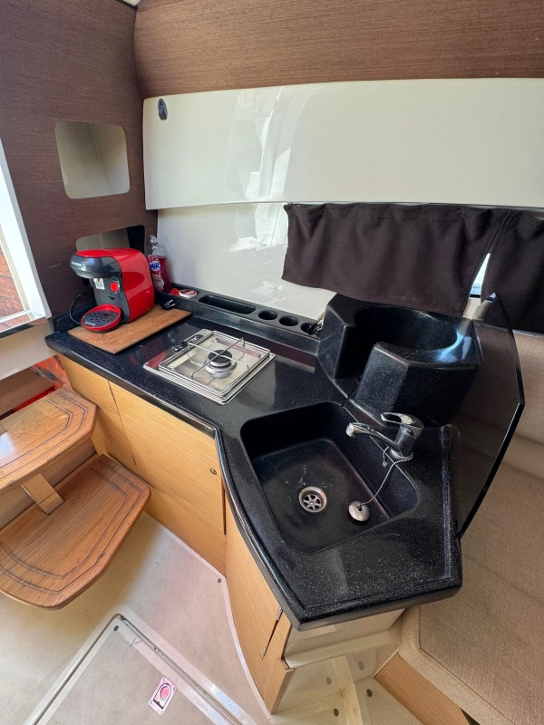 Rio Yachts 750 Cruiser 2008