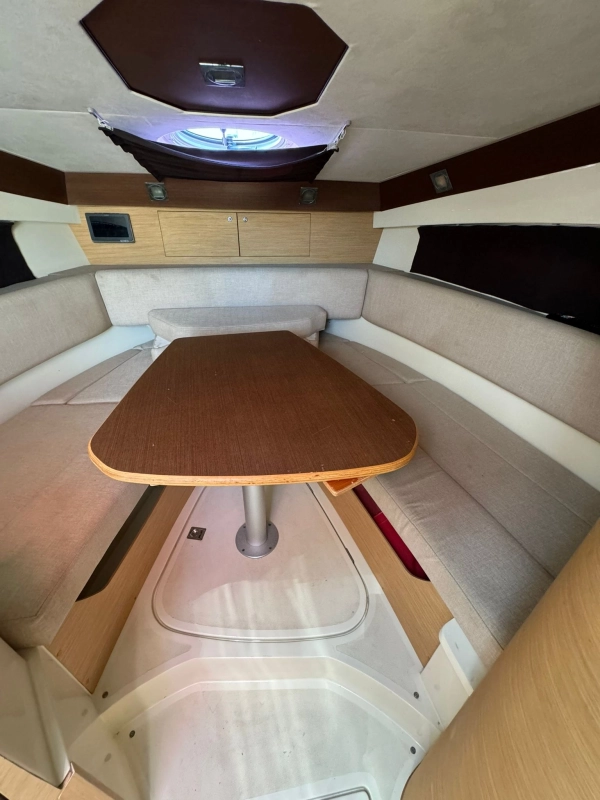 Rio Yachts 750 Cruiser 2008