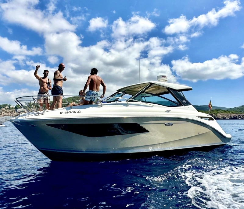 Sea Ray 320 Sundancer 2019