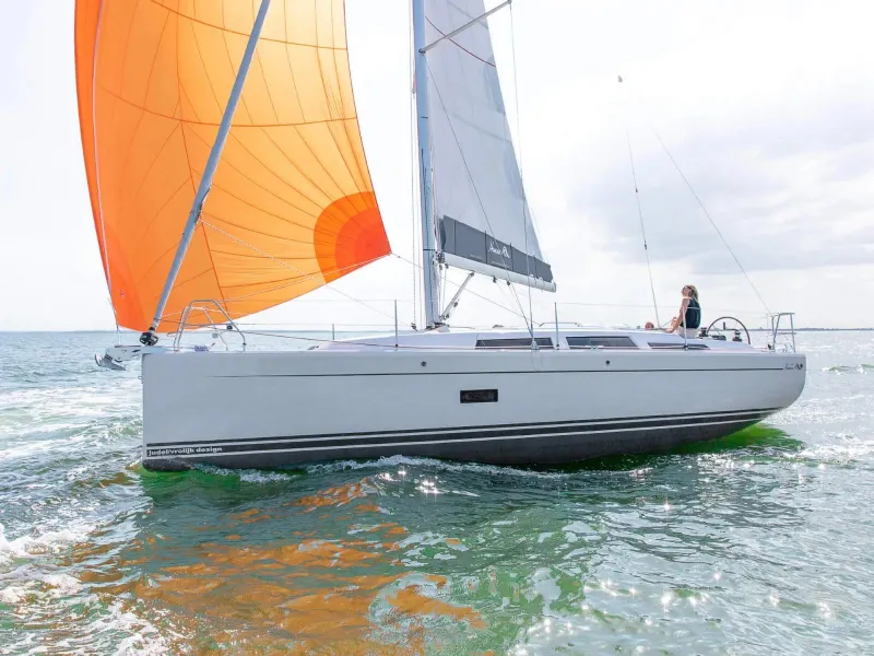 Hanse 348 2024