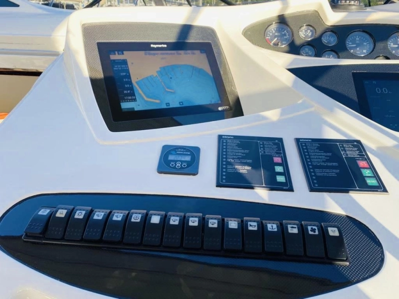 Sunseeker Predator 58 2000