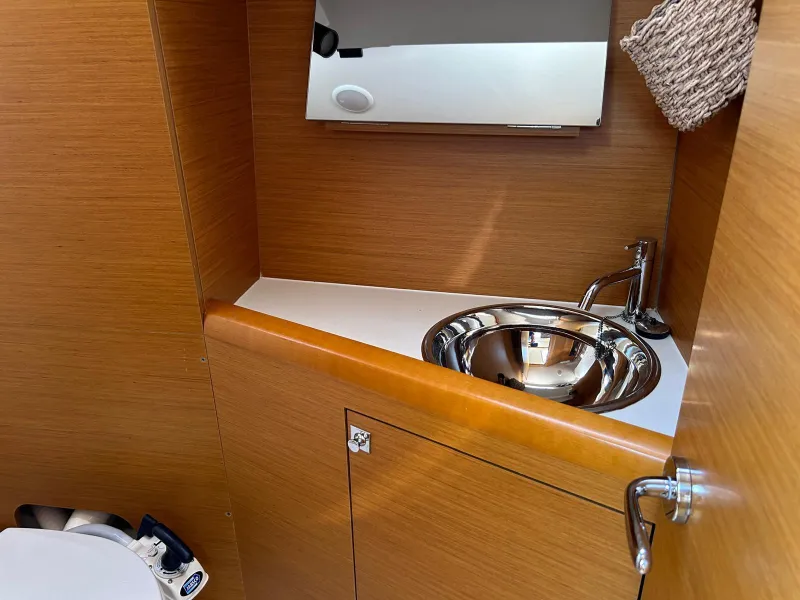 Jeanneau Sun Odyssey 349 2015