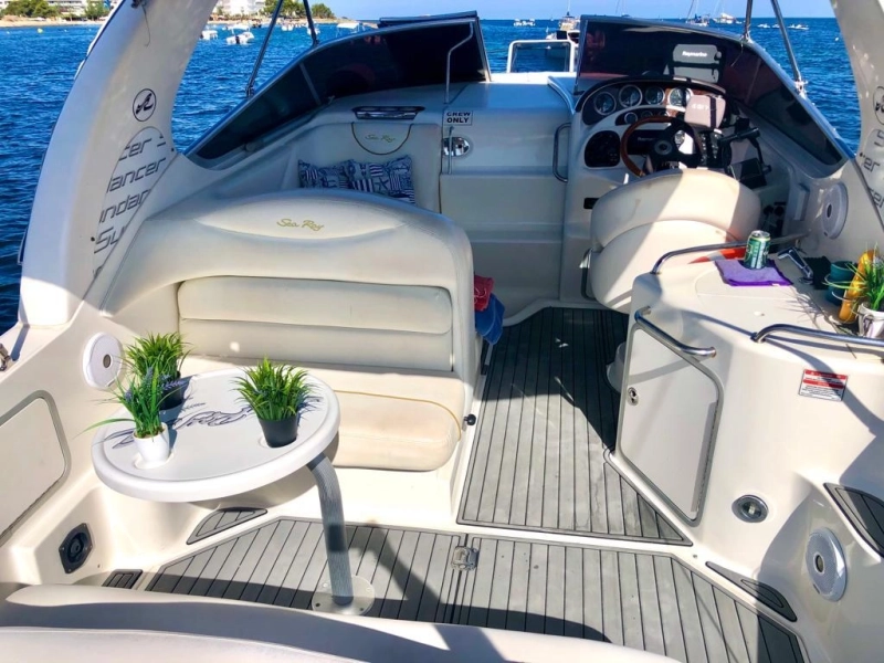 Sea Ray 280Sundancer 2000