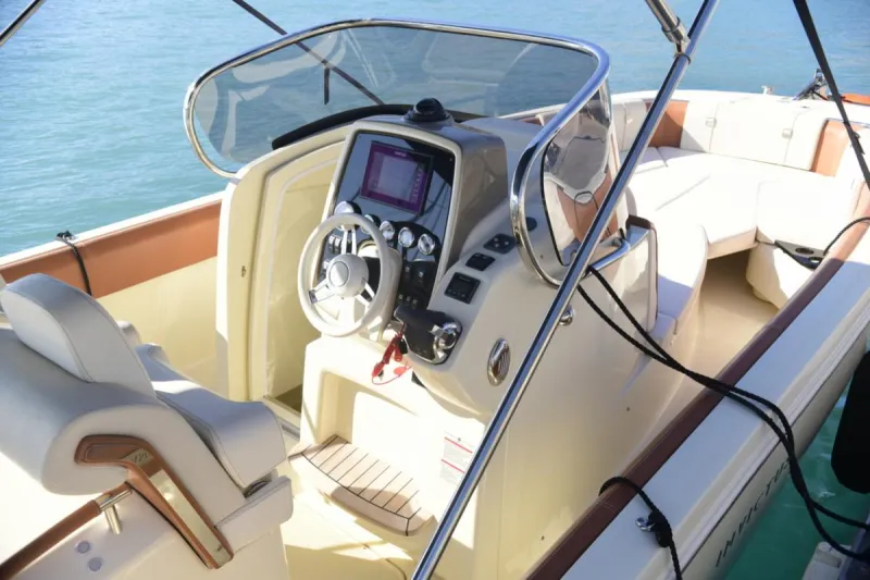 Invictus 280 SX 2020